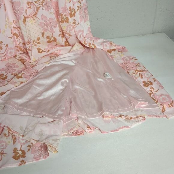 Floral Off Shoulder Smocked Maxi Dress, Size Small, NWT - Picture 7 of 11